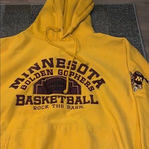 women’s medium minnesota gophers sweatshirt